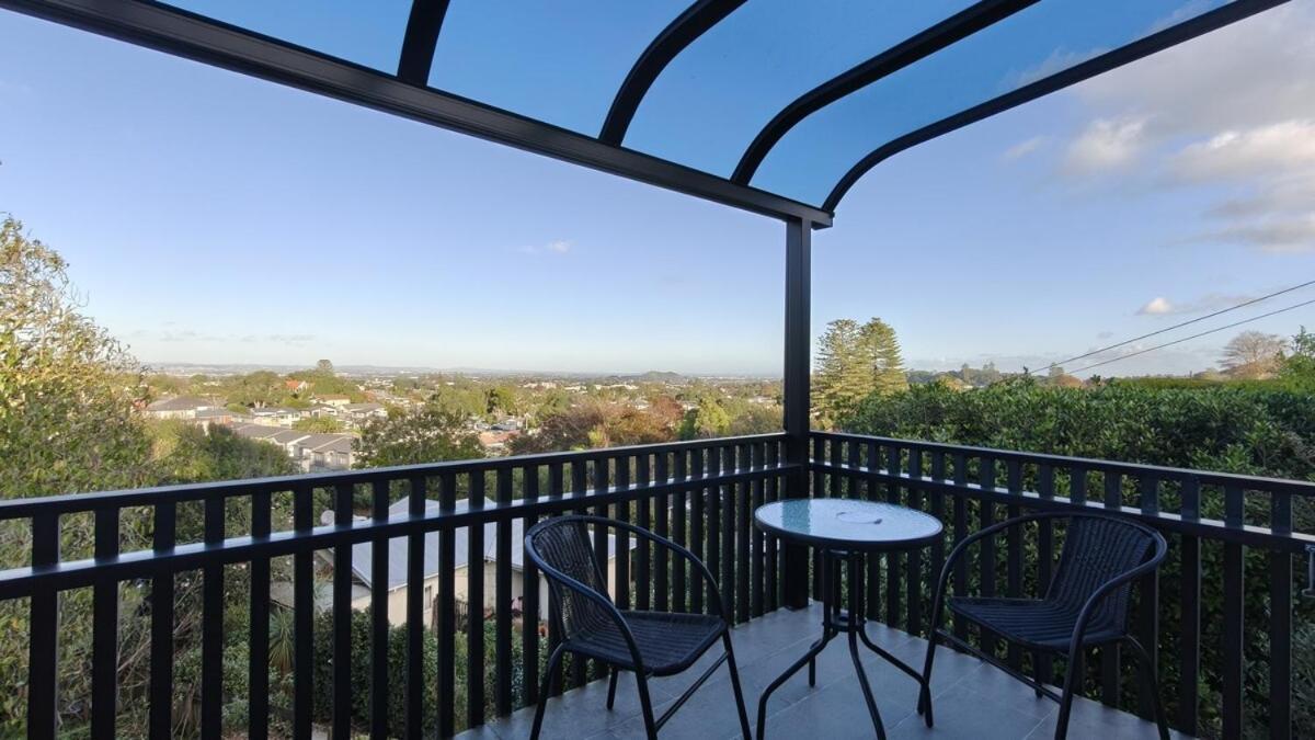 Вилла Hidden Oasis In Epsom With Panoramic View Окленд Экстерьер фото